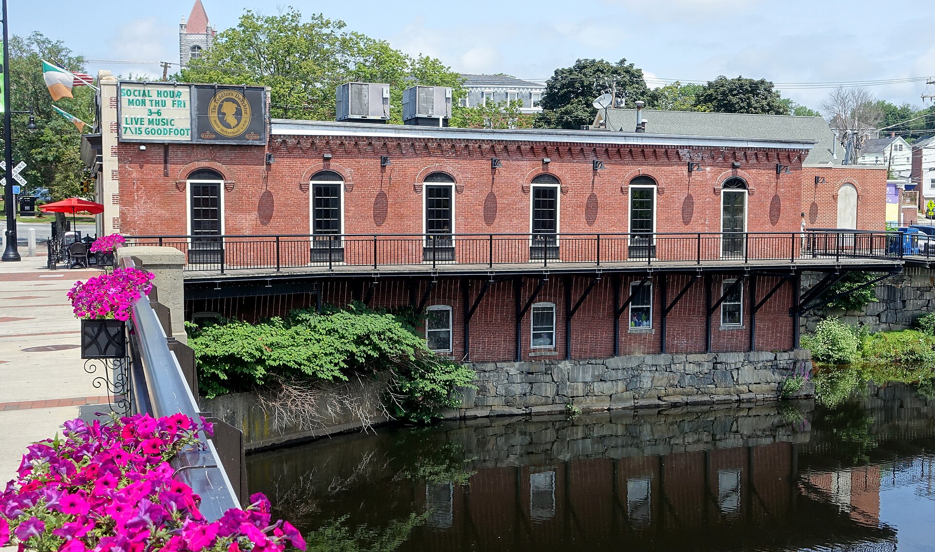 Nashua, NH